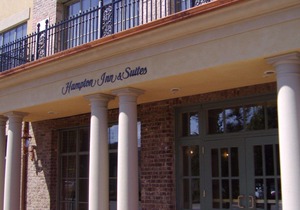 Hampton Inn & Suites Savannah Historic District