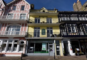 Harbourside 1 - Two Bedroom Apartment, Sleeps 5