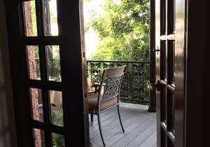 HEART OF DOWNTOWN Palafox Place Sleeps 6, Perfect for small events