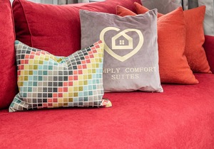 Heritage Rideau 1Br Apartment. Free Parking