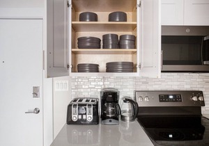 Hip Ballston 1BR w/Pool, W/D & Gym, walk to Bars & Metro, by Blueground