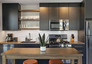 Hip & Stylish 2BR Apartment in Belmont - Belmont 606