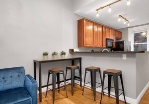 Historic 2-bedrm/2-bth in the heart of Soulard