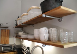 Historic Avondale private guest suite in quiet neighborhood, walk to Boone Park