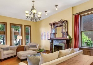 Historic Victorian | Lafayette Square | 3 Bedroom