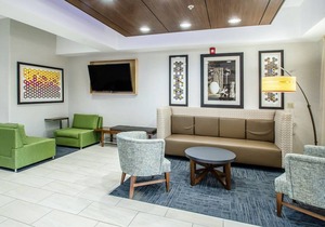 Holiday Inn Express & Suites - Olathe South, an IHG Hotel