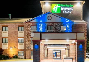 Holiday Inn Express & Suites - Olathe South, an IHG Hotel