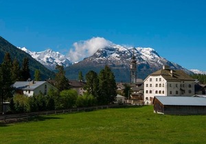 Holiday apartment Bever for 2 persons - Historical building