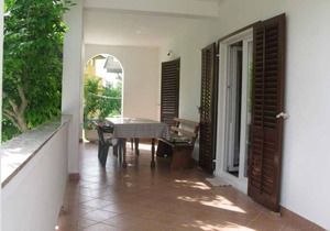 Holiday apartment with terrace