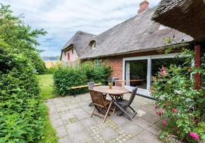 Holiday home Henne XC