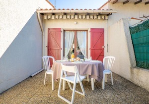 Holiday Home Thalassa-6 by Interhome