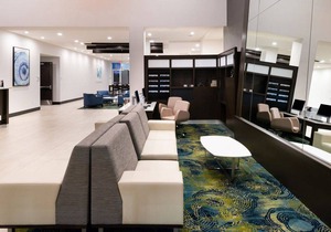 Holiday Inn Hotel & Suites Farmington Hills - Detroit NW, an IHG Hotel