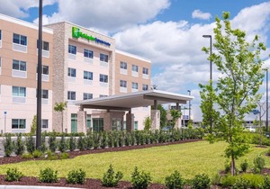 Holiday Inn Express & Suites - Tampa North - Wesley Chapel, an IHG Hotel