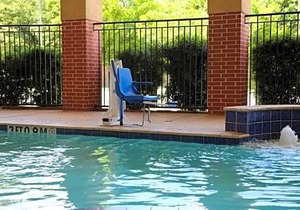 Holiday Inn Express & Suites Deer Park, an IHG Hotel
