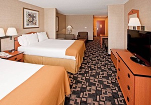 Holiday Inn Express Hotel & Suites Greenwood