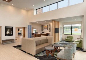 Holiday Inn Express Plattsburgh