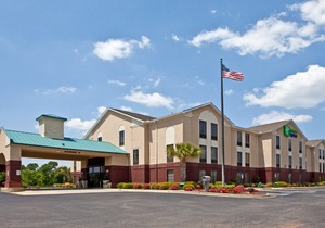 Holiday Inn Express & Suites Milton East I-10, an Ihg Hotel