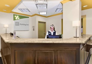 Holiday Inn Hotel & Suites Bolingbrook, an IHG Hotel