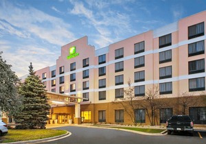 Holiday Inn Hotel & Suites Bolingbrook, an IHG Hotel