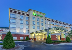 Holiday Inn Louisville Airport - Fair/Expo, an Ihg Hotel