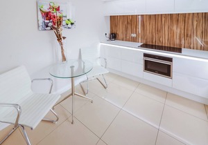 Hollies Cottage 8 - UKC4518