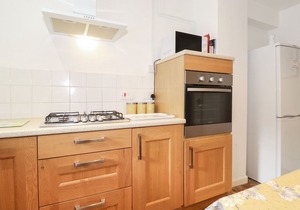 HOLLY COTTAGE, pet friendly in Keswick