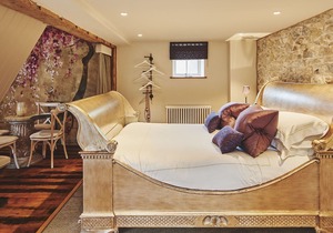 Hollyhock Cottage - Luxury Cottages