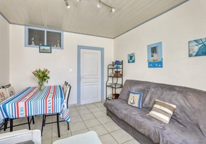 Homerez last minute deal - Beautiful house near the beach