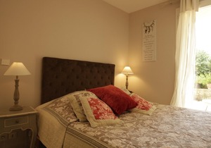 Homerez last minute deal - Amazing apartment with shared pool