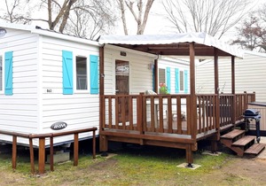 Homerez - Nice bungalow for 4 ppl. with shared pool at Saint-Jean-de-Monts