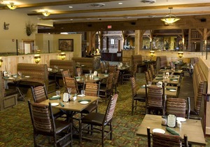 Hope Lake Lodge & Indoor Waterpark