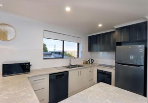 Horizons Unit 4 Beachfront Unit