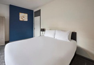 Host & Stay - Clarendon Apartments