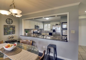 Hot Springs Condo w/Lake Access & Community Pool