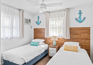 Hotel ∙ 112: The Ocean View