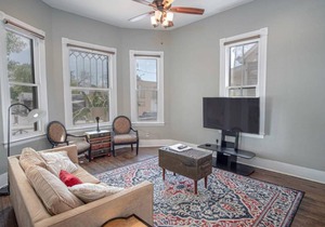 House ∙ 2 bedrooms ∙ 11 guests
