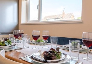 House ∙ 3 bedrooms ∙ 6 guests