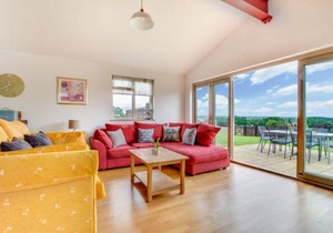 House ∙ 3 bedrooms ∙ 5 guests