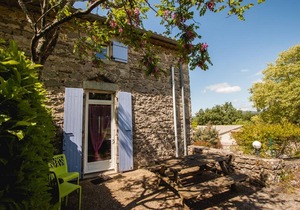 HOUSE 4 -Terrace, garden furniture, beautiful view, swimming pool, summer entertainment