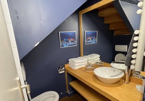 HS13 Marais Family Apartment