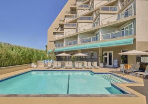 Hyatt Centric Delfina Santa Monica