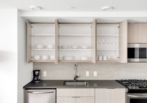 Ideal Belltown Studio w/Parking & Pet Area, easy commute, by Blueground