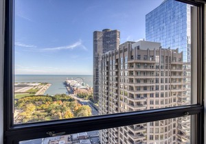 Ideal Streeterville Studio w/Gym, Pool, walk to Navy Pier, by Blueground
