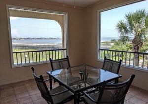 Inn at Camachee Harbor Deluxe Suite 25