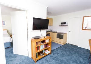 Inner City Chippendale Apartment