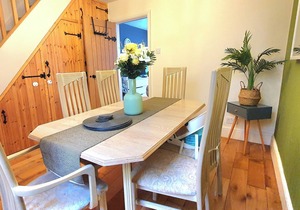 Inviting 2-Bed Cottage in Windsor