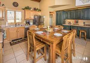 Inviting Ski-In/Out Big Horn Home!Fireplace, Walk to Resort or Lake Lavinsky!