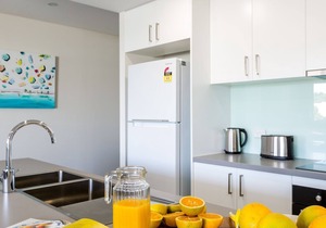 Ishtar Apartment 5- Water Views