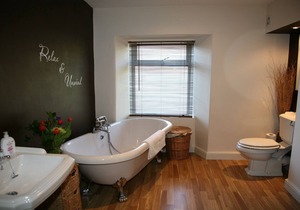 Jazzberry Cottage in the heart of South Lakeland