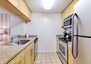 Jersey City Studio, 20-Min PATH Train Ride to NYC
